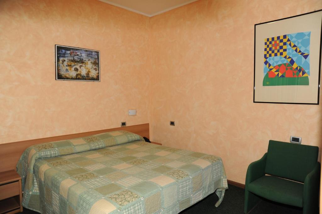 Hotel Valentini Inn Foligno Bilik gambar
